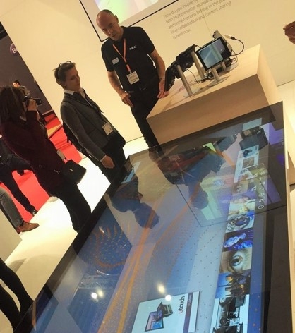 tables tactiles multitouch nec