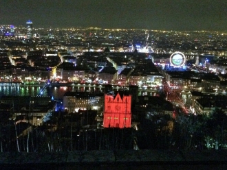 Vidéoprojecteurs à Lyon pour la fête des lumières
